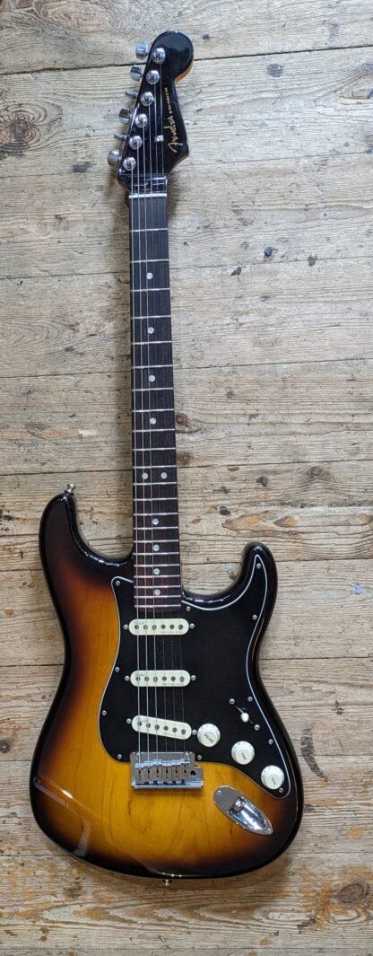 Fender American Ultra Luxe Stratocaster 2-Colour Sunburst RW w/Stainless Steel Frets (2021)