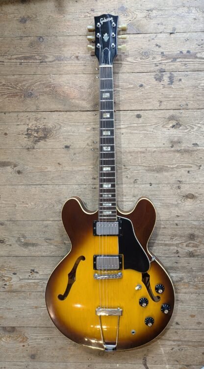 Gibson ES-335 Tobacco Sunburst (1974)