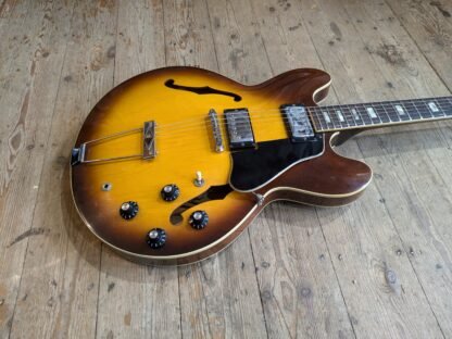 Gibson ES-335 Tobacco Sunburst (1974) - Image 2