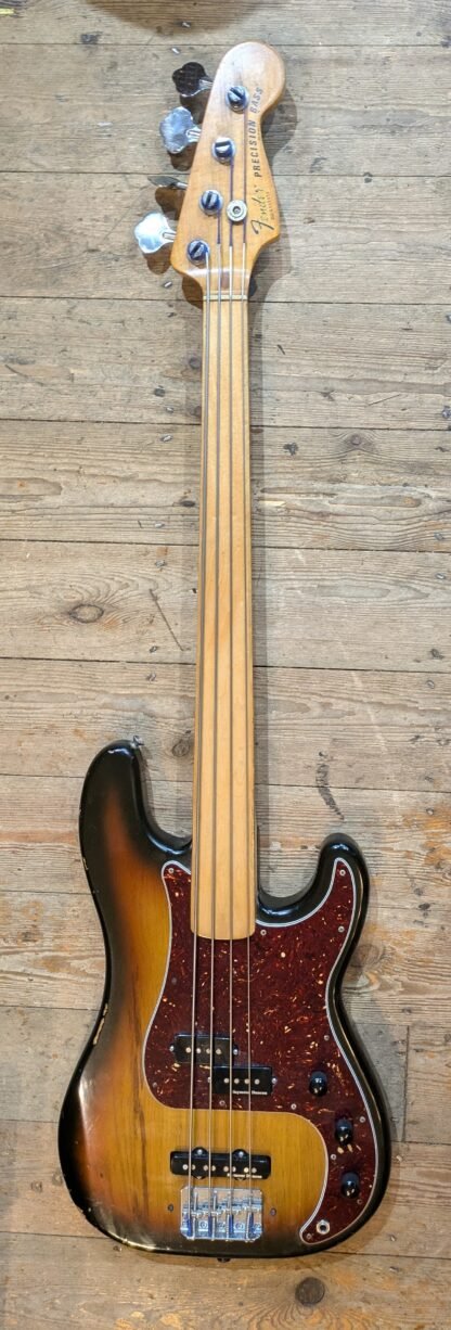 Fender Factory Fretless Precision Bass, Modified (1978)
