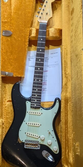 Fender Custom Shop Limited Edition '63 Relic Stratocaster with Abigail Ybarra Pickups (2012)