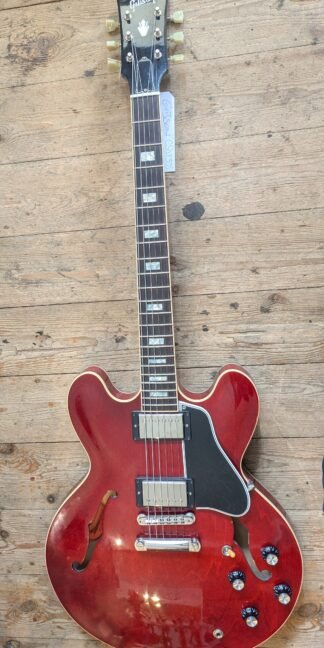 Gibson ES-DY 335 Heritage Cherry USA built exclusively for Japan's domestic market (2010)