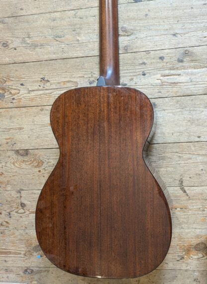 Martin 0-18 #2483065 Super light weight 3.5lbs - Image 3