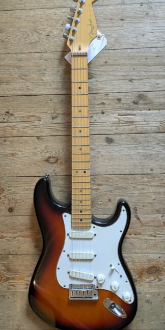 Fender Strat Plus Sunburst All Original (1995)