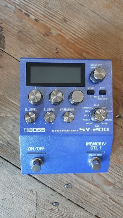 Boss SY-200 Synthesizer boxed VGC - Image 3