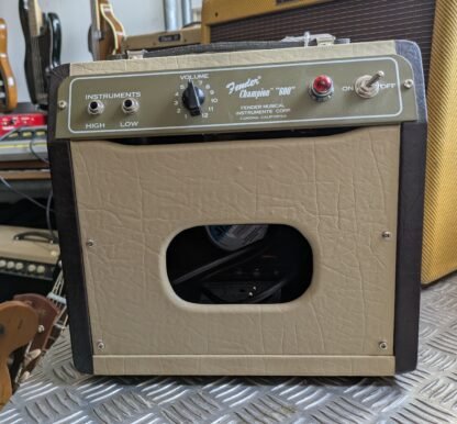 Fender Champion 600