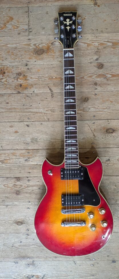 Yamaha SG 700 Cherry Sunburst Made in Japan #003860 (1978)
