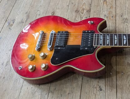 Yamaha SG 700 Cherry Sunburst Made in Japan #003860 (1978) - Image 2