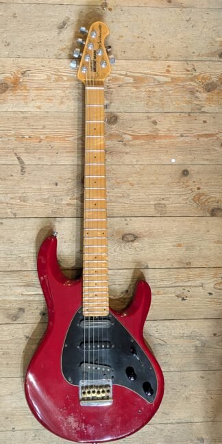 Music Man Silhouette Signed by Albert Lee #90442 (1990)