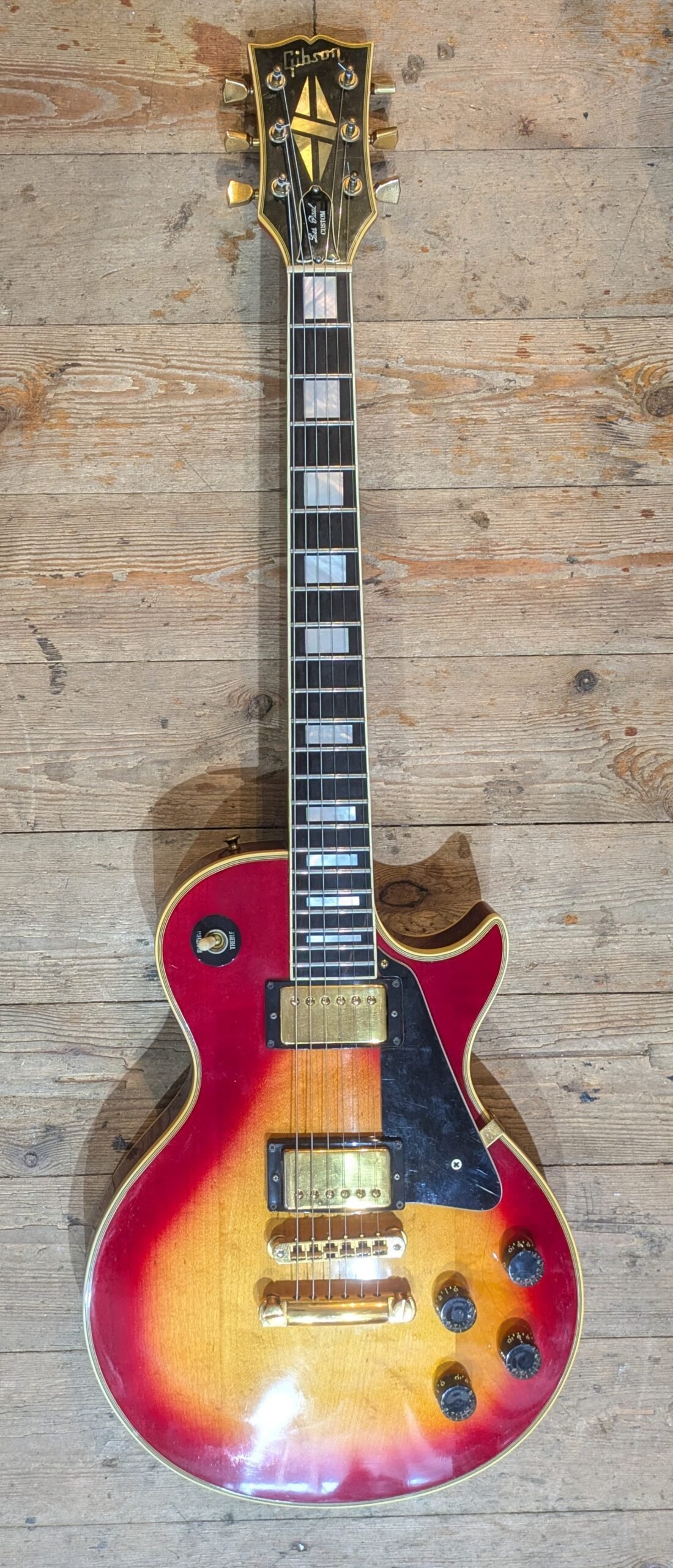 Gibson Les Paul Custom Cherry Sunburst (1981) - Image 7