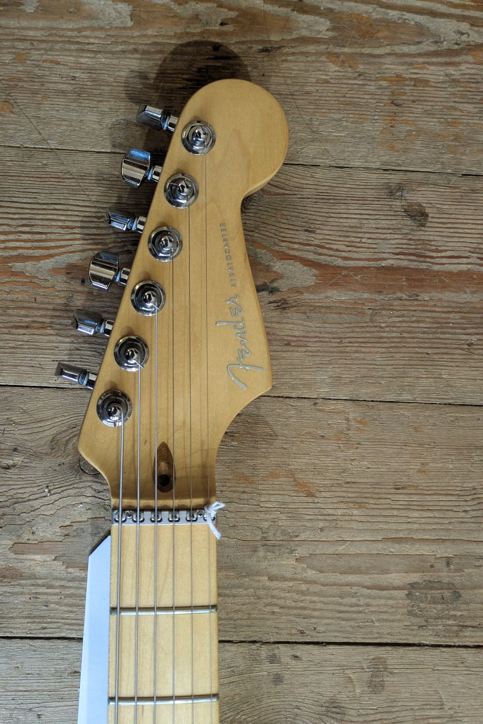 Fender American Deluxe Stratocaster Blizzard Pearl MN (2014) - Image 5