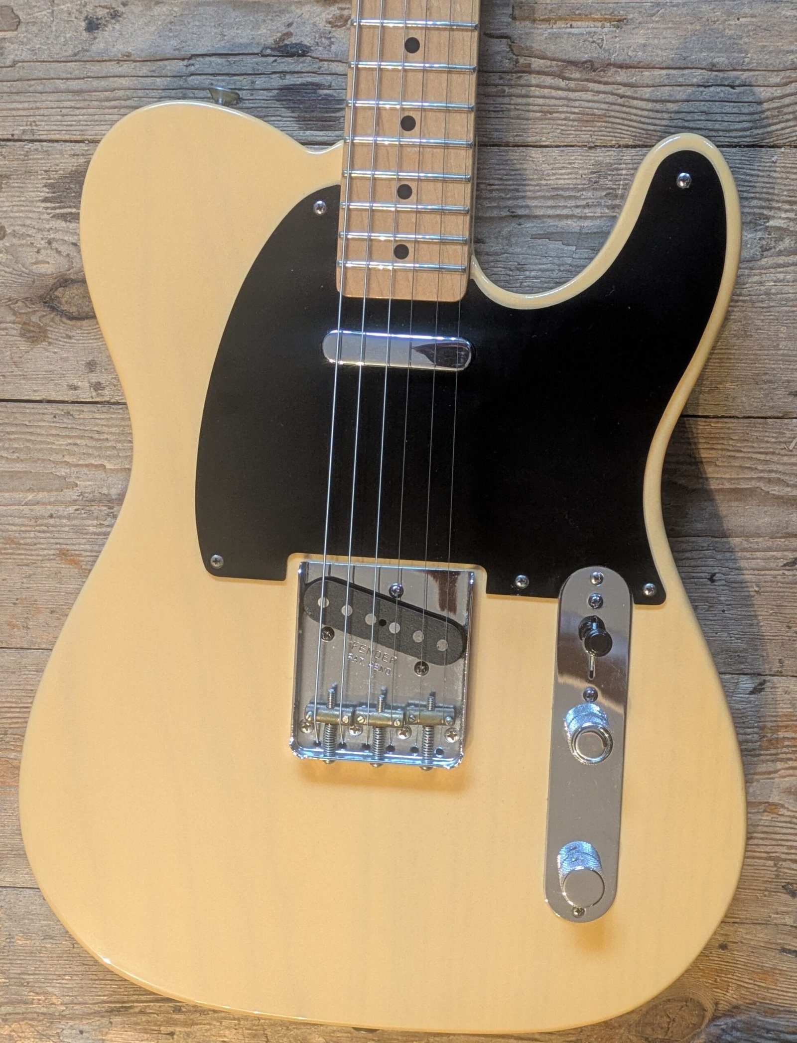 Fender Classic Player Baja Telecaster (2007) with Gator hard case - Image 3
