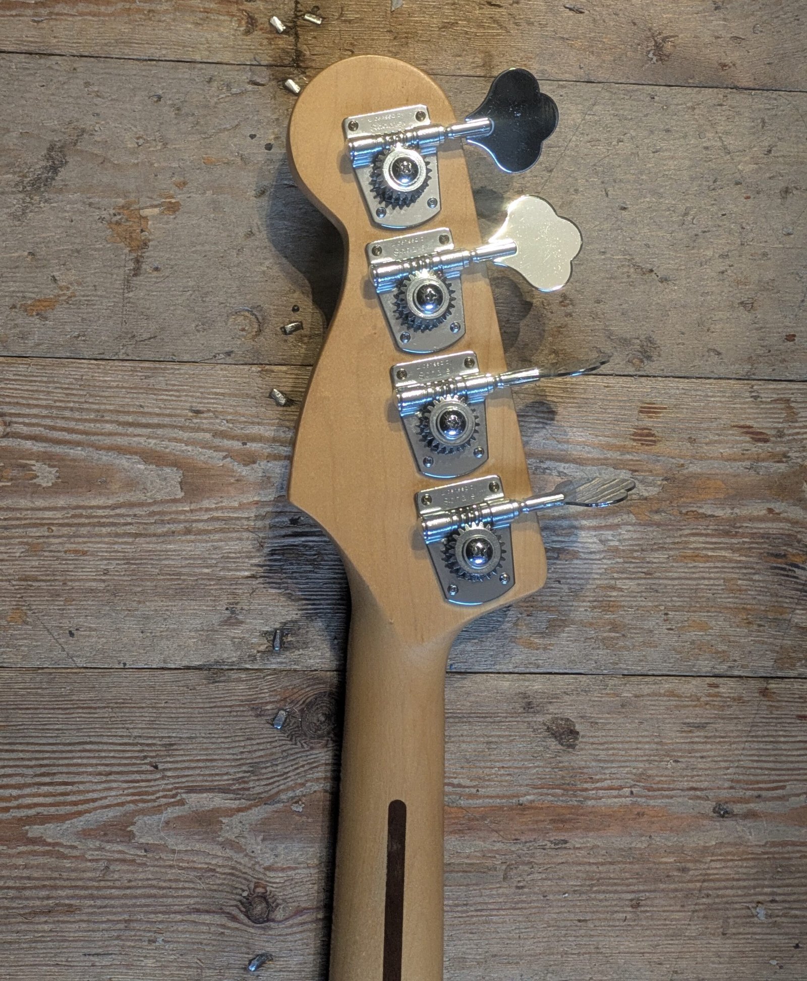 Fender Jazz Bass Standard Candy Apple Red with Gator hard case and hardware upgrade (1992) - Image 3