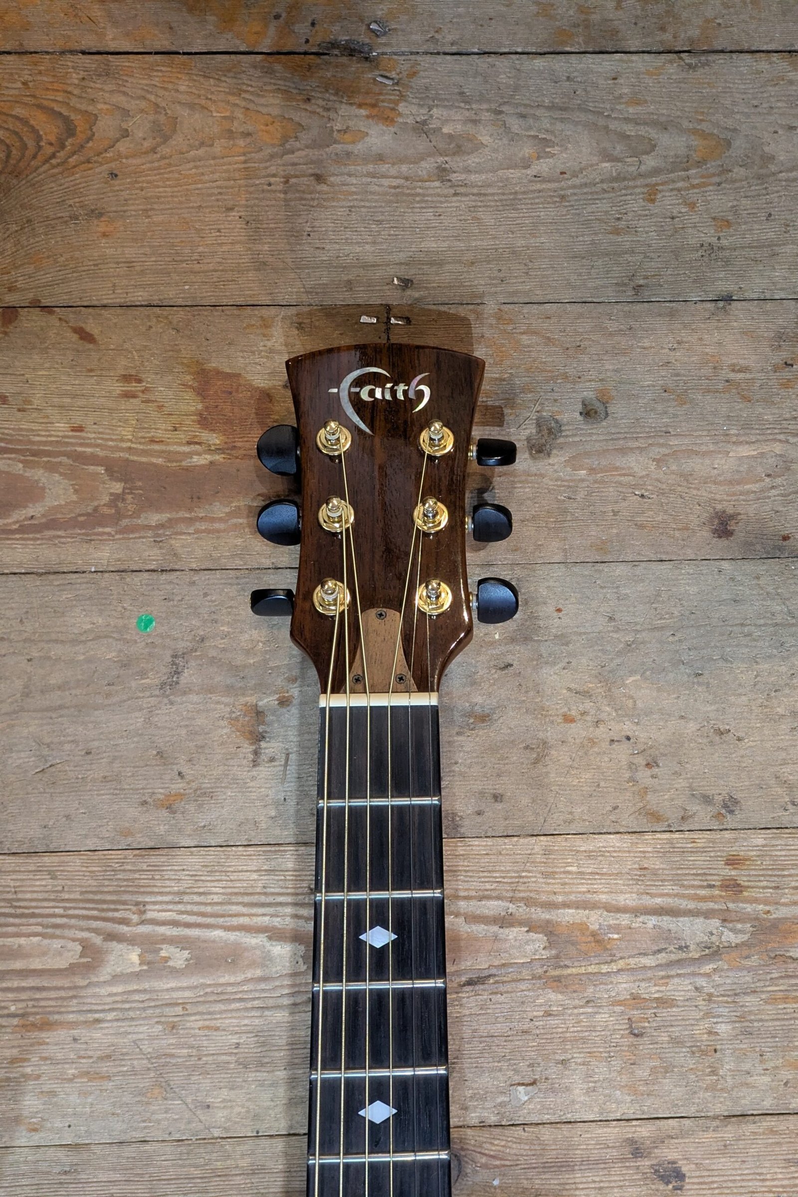 Faith Mercury Original (with case) - Image 4