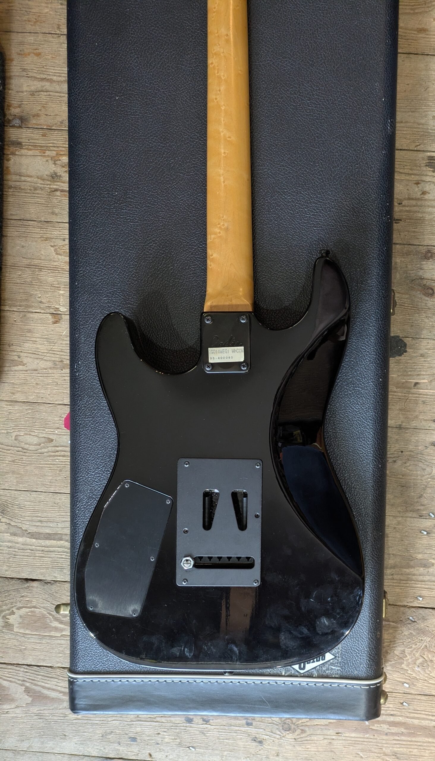 Godin Artisan ST1 with case Rare Premium Godin Electric(circa '95) - Image 8