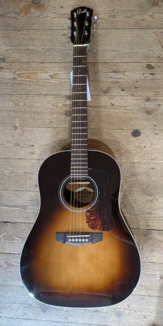 Guild DS-240 Slope Shouldered Dreadnought
