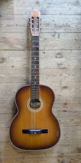 Yamaha "Dynamic Guitar" Model 10 Classical Guitar Made in Japan Nippon-Gakki (c. 1970s)