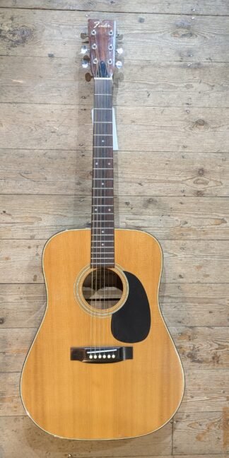 Fender MIJ Made in Japan F-35 with case (mid 70's)