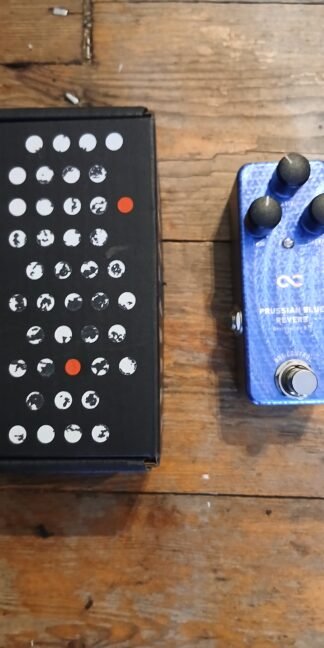 One Control Prussian Blue Reverb